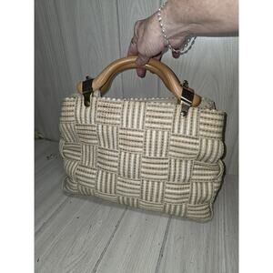 Vtg Woven Seatbelt Shoulder Bag With Lucite Handles Made In Italy Cream Brown